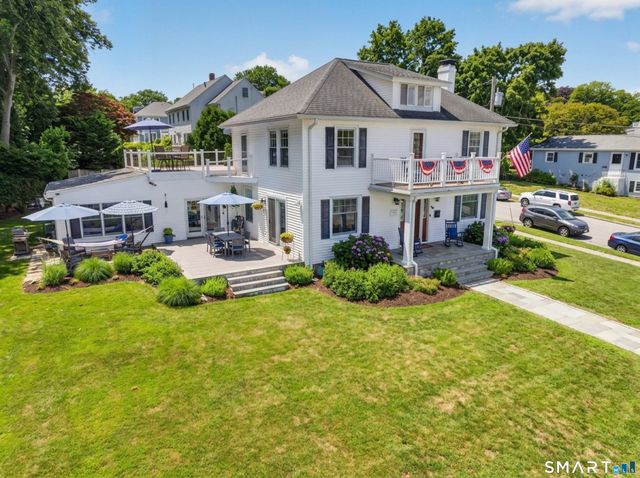 415 Pequot Avenue, New London, CT 06320