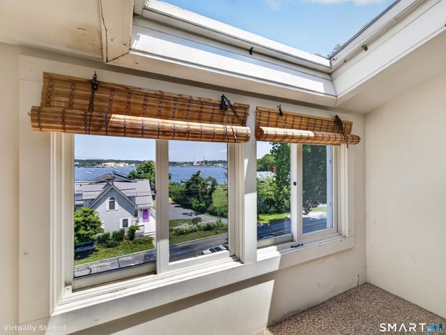 415 Pequot Avenue, New London, CT 06320