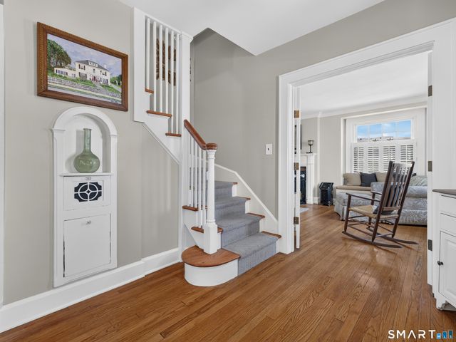 415 Pequot Avenue, New London, CT 06320