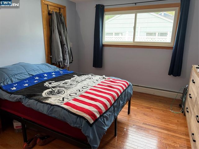 21 Daned Road, Emerson, NJ 07630