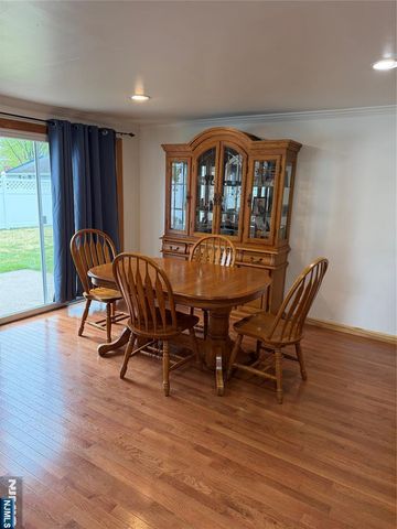 21 Daned Road, Emerson, NJ 07630