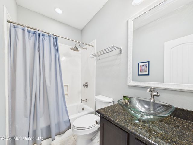 2501 Rhonda Avenue, Ocean Springs, MS 39564