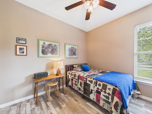 2501 Rhonda Avenue, Ocean Springs, MS 39564