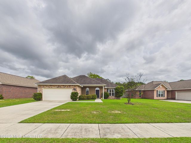 2501 Rhonda Avenue, Ocean Springs, MS 39564
