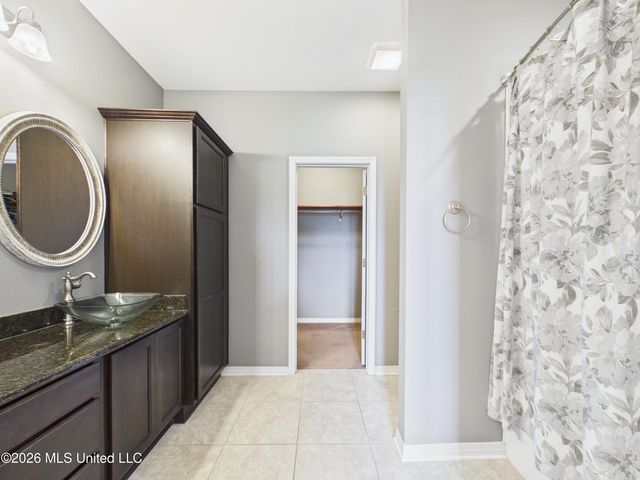 2501 Rhonda Avenue, Ocean Springs, MS 39564