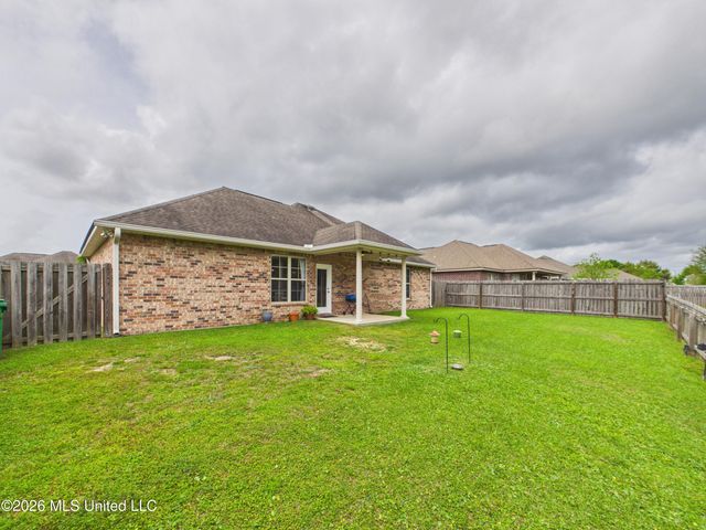 2501 Rhonda Avenue, Ocean Springs, MS 39564