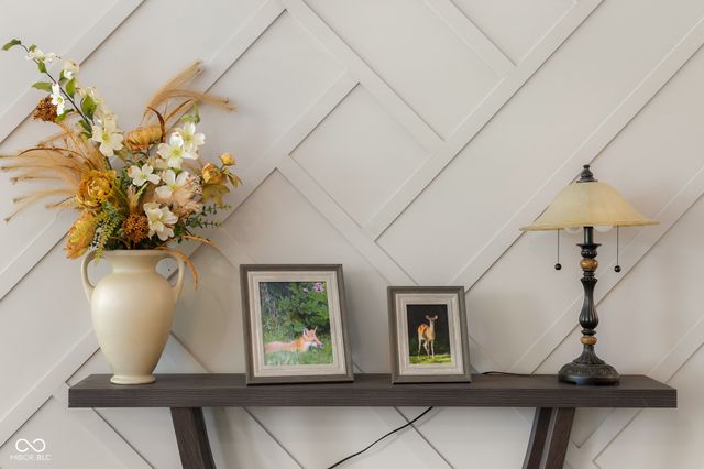 3045 Braeburn, Columbus, IN 47201