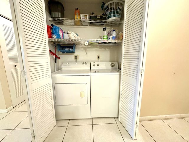 9485 Boca Cove Circle 709, Boca Raton, FL 33428