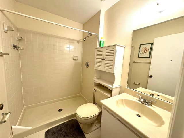 9485 Boca Cove Circle 709, Boca Raton, FL 33428