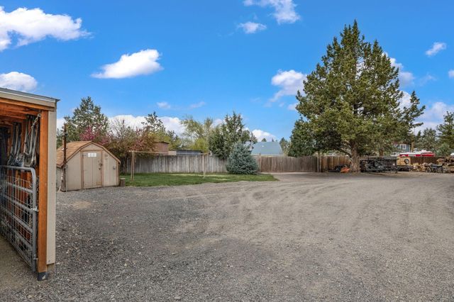 7944 SW Sandy Place, Terrebonne, OR 97760