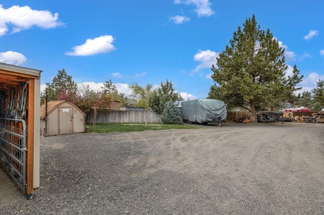7944 SW Sandy Place, Terrebonne, OR 97760