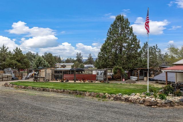 7944 SW Sandy Place, Terrebonne, OR 97760