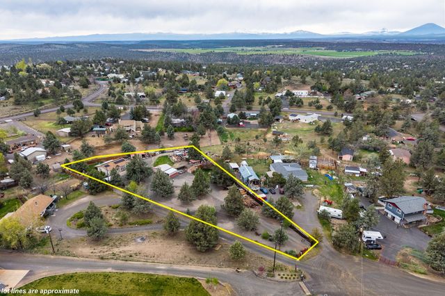 7944 SW Sandy Place, Terrebonne, OR 97760