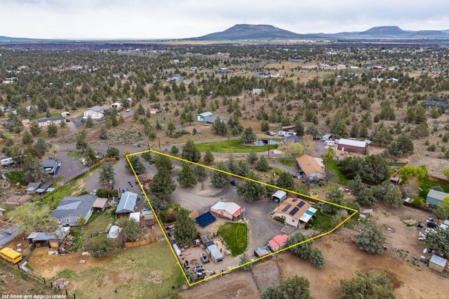 7944 SW Sandy Place, Terrebonne, OR 97760