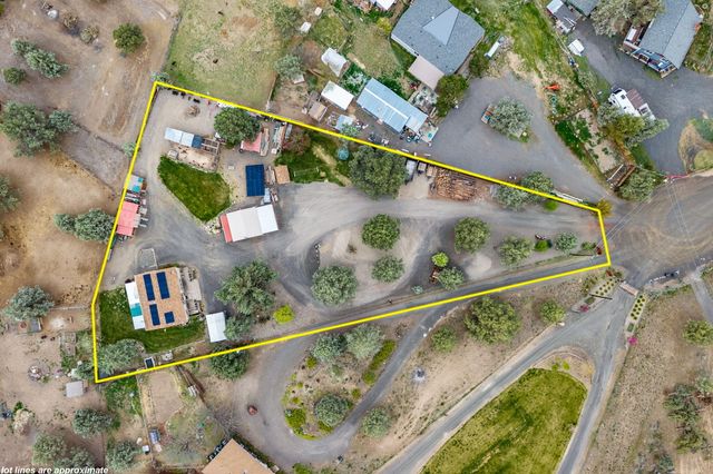 7944 SW Sandy Place, Terrebonne, OR 97760