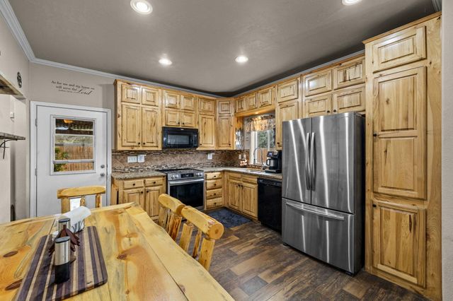 7944 SW Sandy Place, Terrebonne, OR 97760