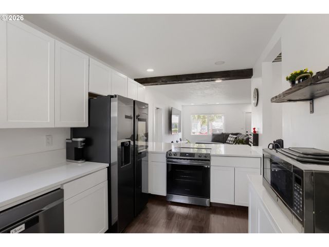 2821 Se 115TH Ave, Portland, OR 97266