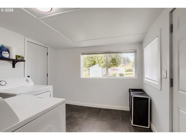 2821 Se 115TH Ave, Portland, OR 97266
