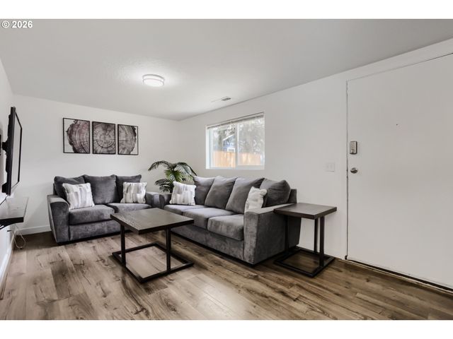 2821 Se 115TH Ave, Portland, OR 97266