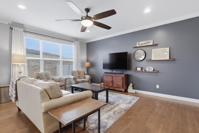 4428 Slate Creek Drive, Bettendorf, IA 52722