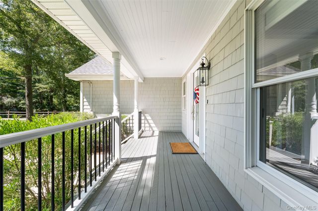 93 Chestnut Street, Mount Sinai, NY 11766