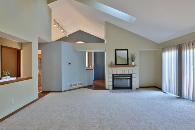 1048 Arcaro Drive, Gahanna, OH 43230