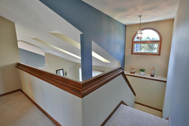 1048 Arcaro Drive, Gahanna, OH 43230