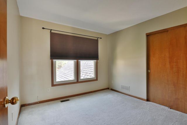 1048 Arcaro Drive, Gahanna, OH 43230