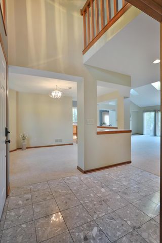 1048 Arcaro Drive, Gahanna, OH 43230