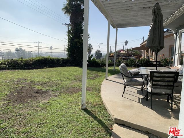 5604 S Chariton Avenue, Ladera Heights, CA 90056