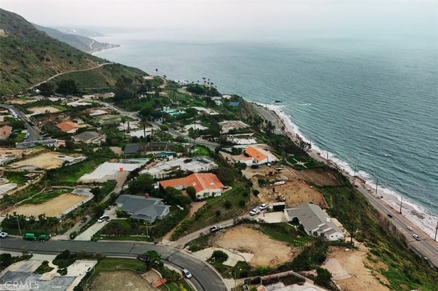 20495 Roca Chica Drive, Malibu, CA 90265