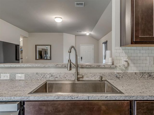 11721 NW 95th Street, Yukon, OK 73099