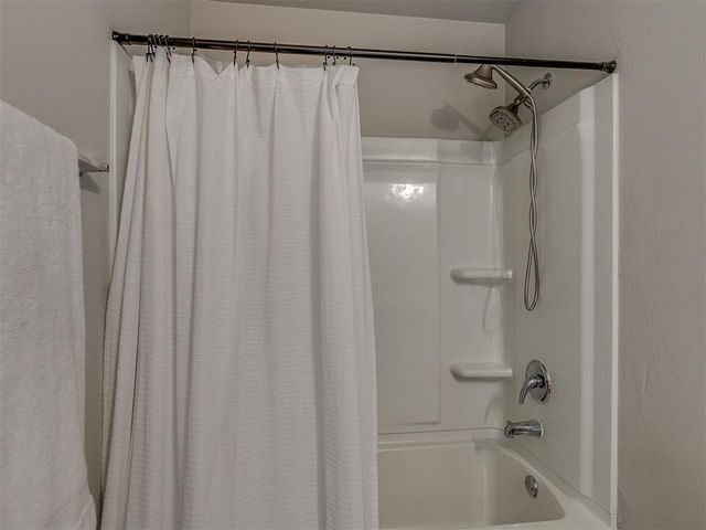 11721 NW 95th Street, Yukon, OK 73099