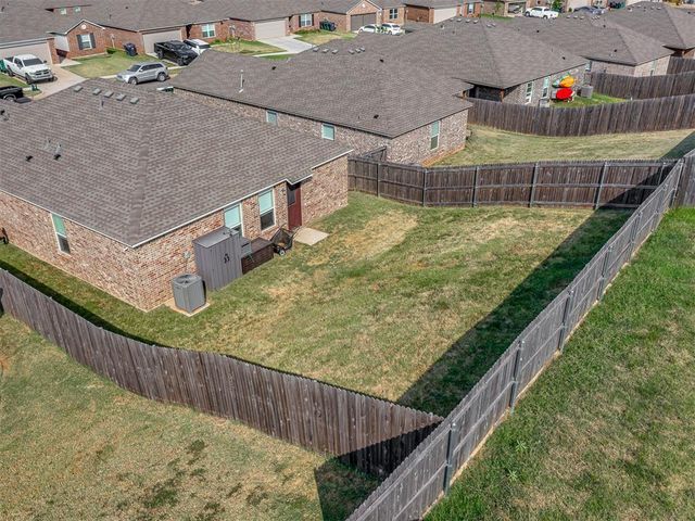 11721 NW 95th Street, Yukon, OK 73099