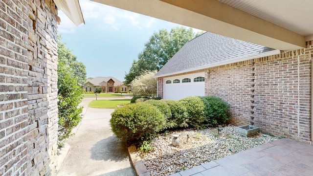 418 Caravella Drive, Dothan, AL 36305