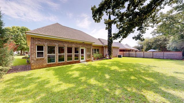 418 Caravella Drive, Dothan, AL 36305