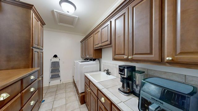 418 Caravella Drive, Dothan, AL 36305