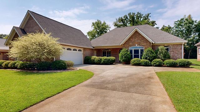 418 Caravella Drive, Dothan, AL 36305