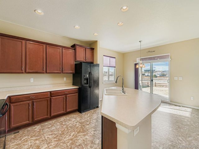 8645 Raspberry Dr, Longmont, CO 80504