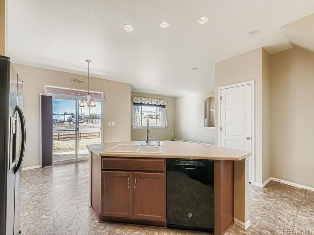 8645 Raspberry Dr, Longmont, CO 80504