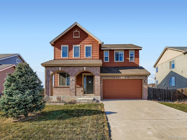 8645 Raspberry Dr, Longmont, CO 80504