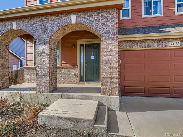 8645 Raspberry Dr, Longmont, CO 80504