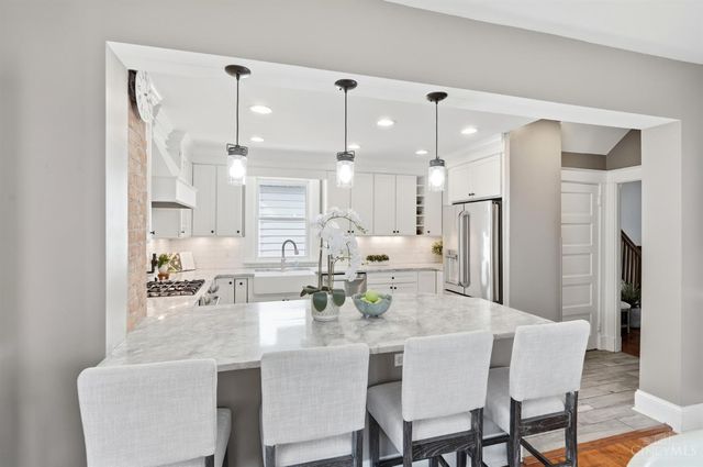 4223 Thirty Second Avenue, Cincinnati, OH 45209