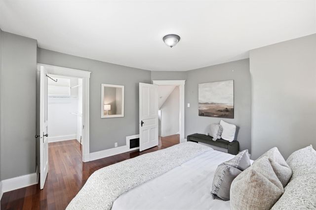 4223 Thirty Second Avenue, Cincinnati, OH 45209