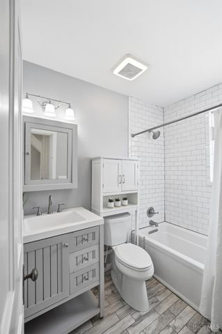 4223 Thirty Second Avenue, Cincinnati, OH 45209