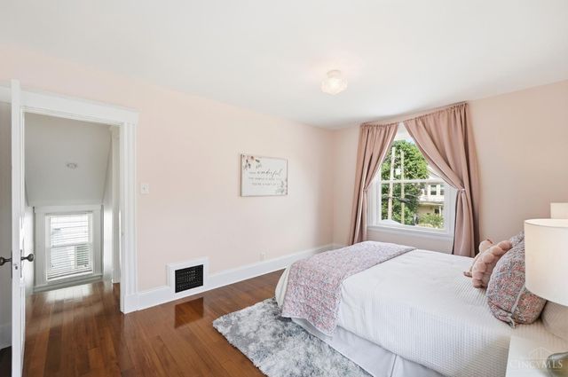 4223 Thirty Second Avenue, Cincinnati, OH 45209
