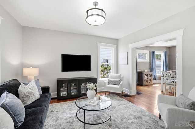 4223 Thirty Second Avenue, Cincinnati, OH 45209