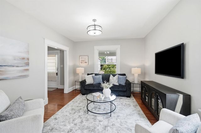 4223 Thirty Second Avenue, Cincinnati, OH 45209