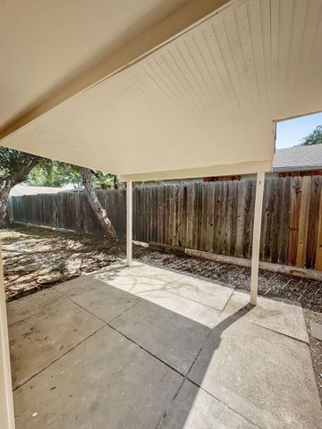 4840 Graham Court, The Colony, TX 75056