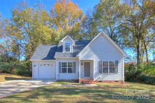 205 N Church Street, Waxhaw, NC 28173